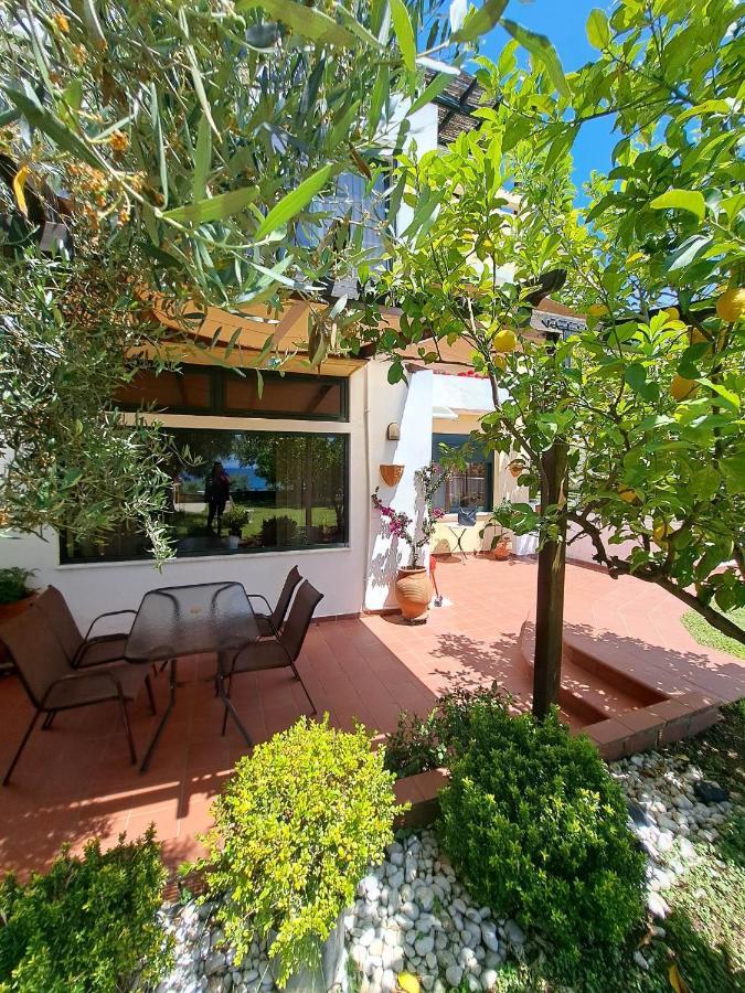 Villa La Casa Sul Mare PalaiónTsiflíkion Esterno foto