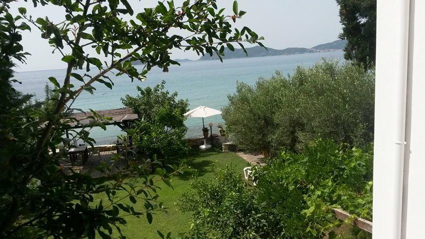 Villa La Casa Sul Mare PalaiónTsiflíkion Esterno foto